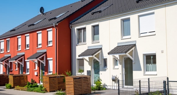 Le point sur la surélévation d'une maison mitoyenne